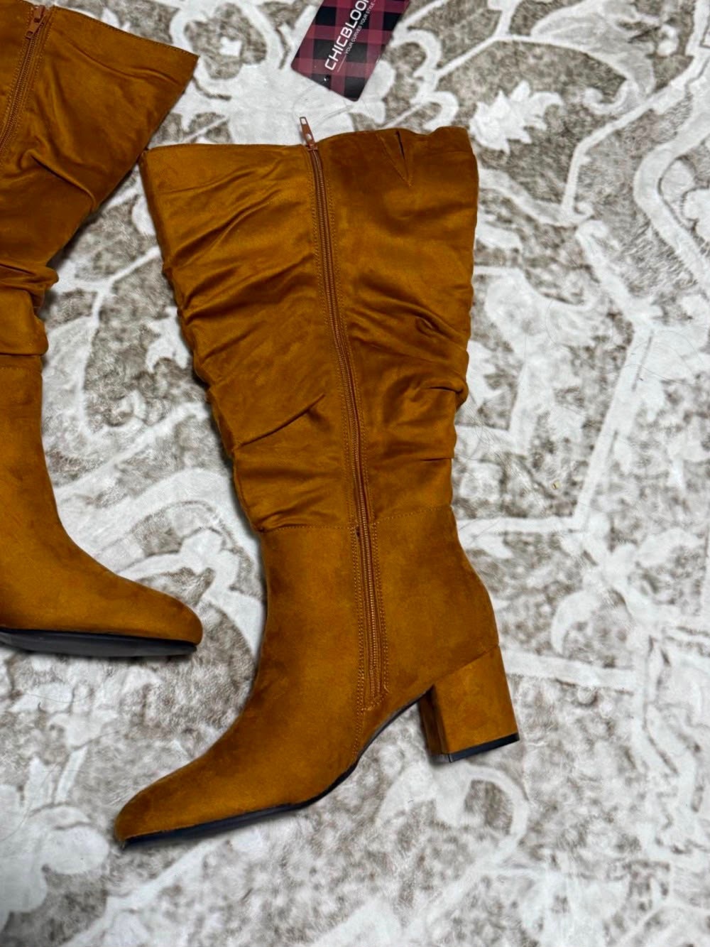 Chic Look Women's Tan Knee-High Block Heel Boots